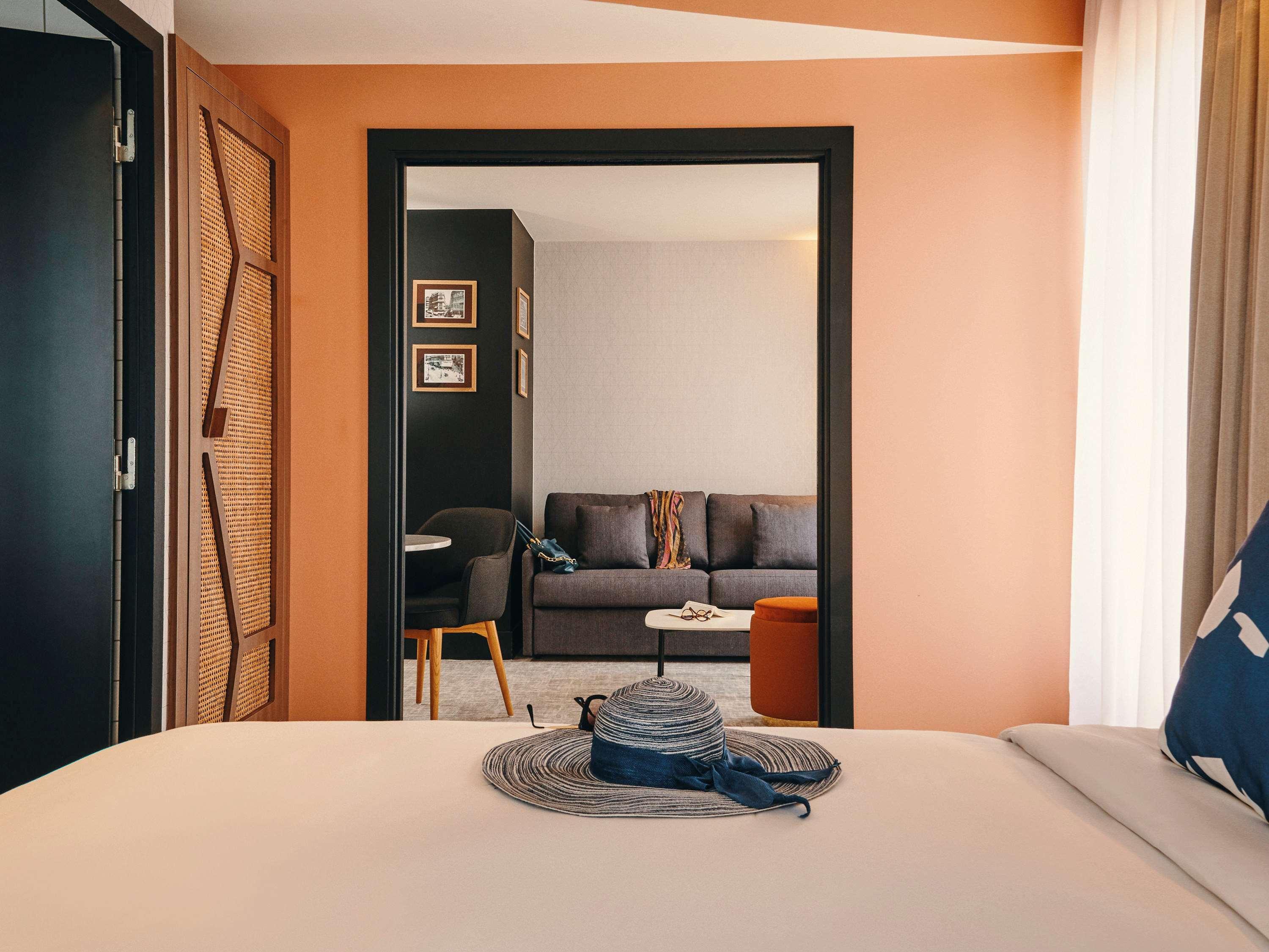 Mercure Marseille Canebiere Vieux-Port Exterior photo