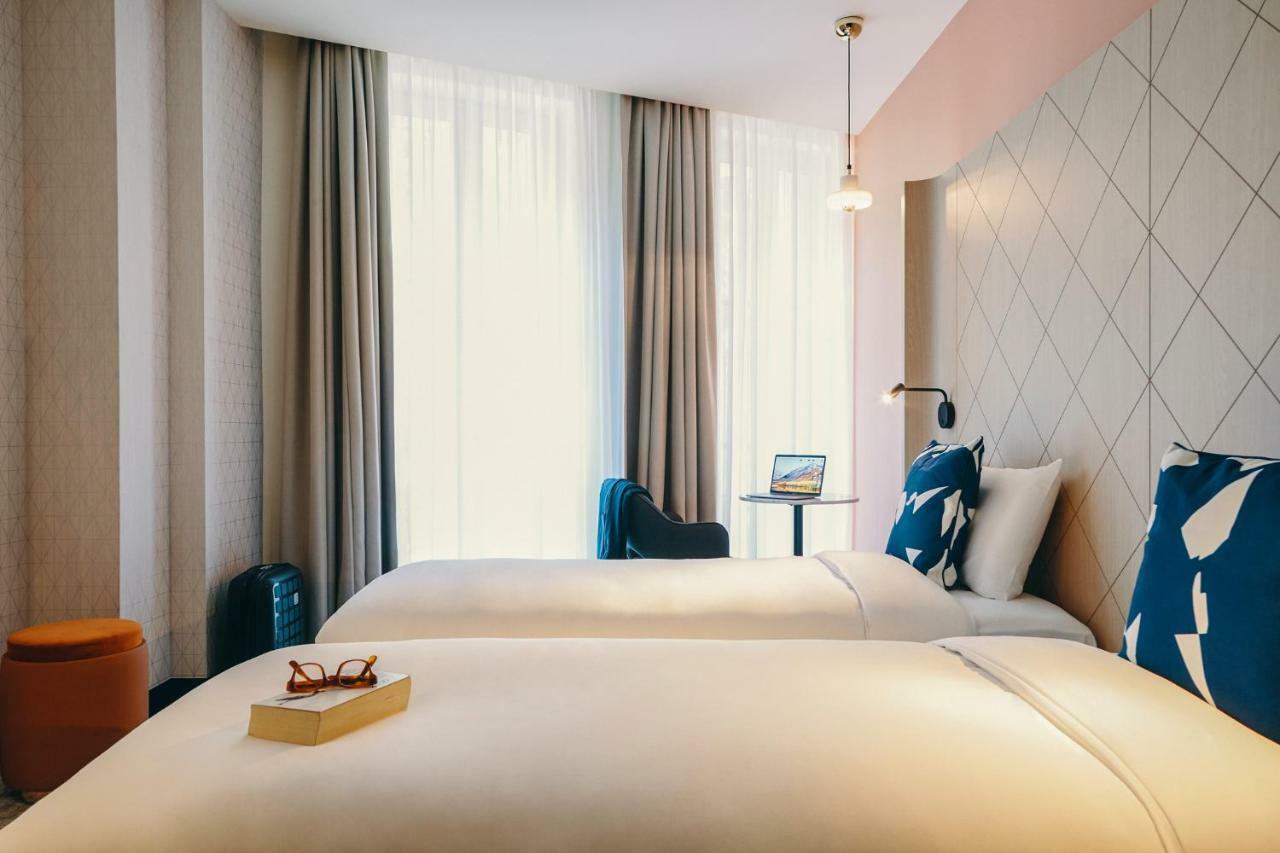 Mercure Marseille Canebiere Vieux-Port Exterior photo